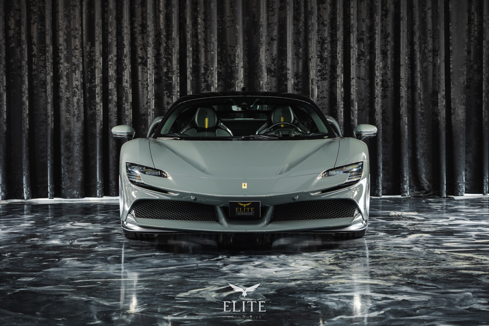 FERRARI SF 90 Stradale