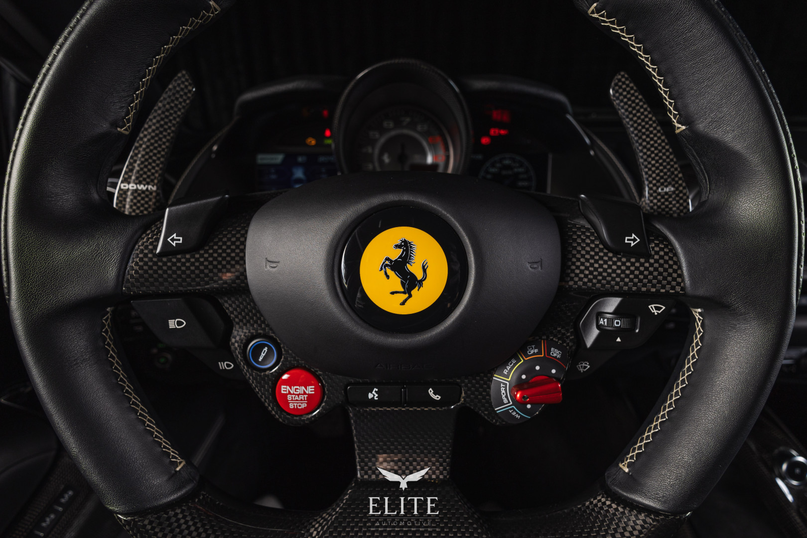 FERRARI 812