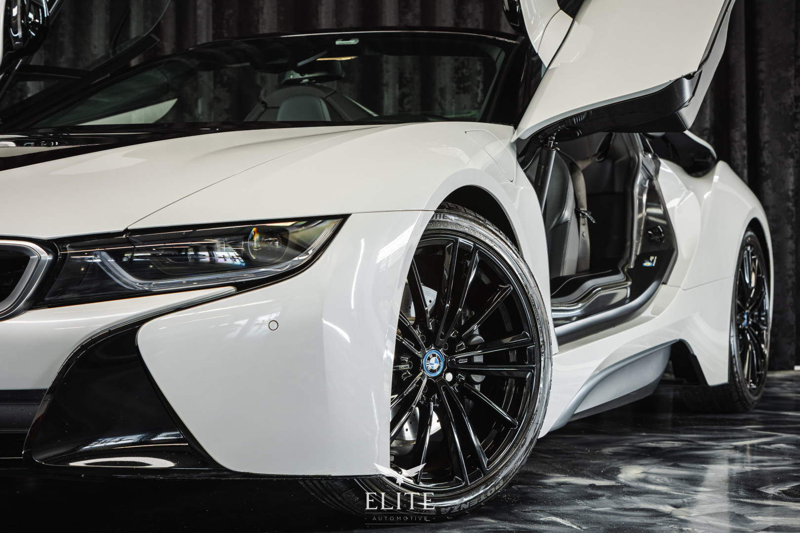BMW i8 Roadster
