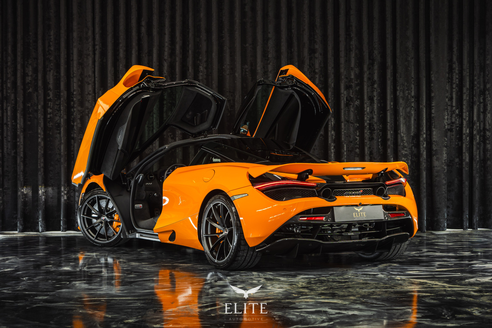 McLaren 720S Performance