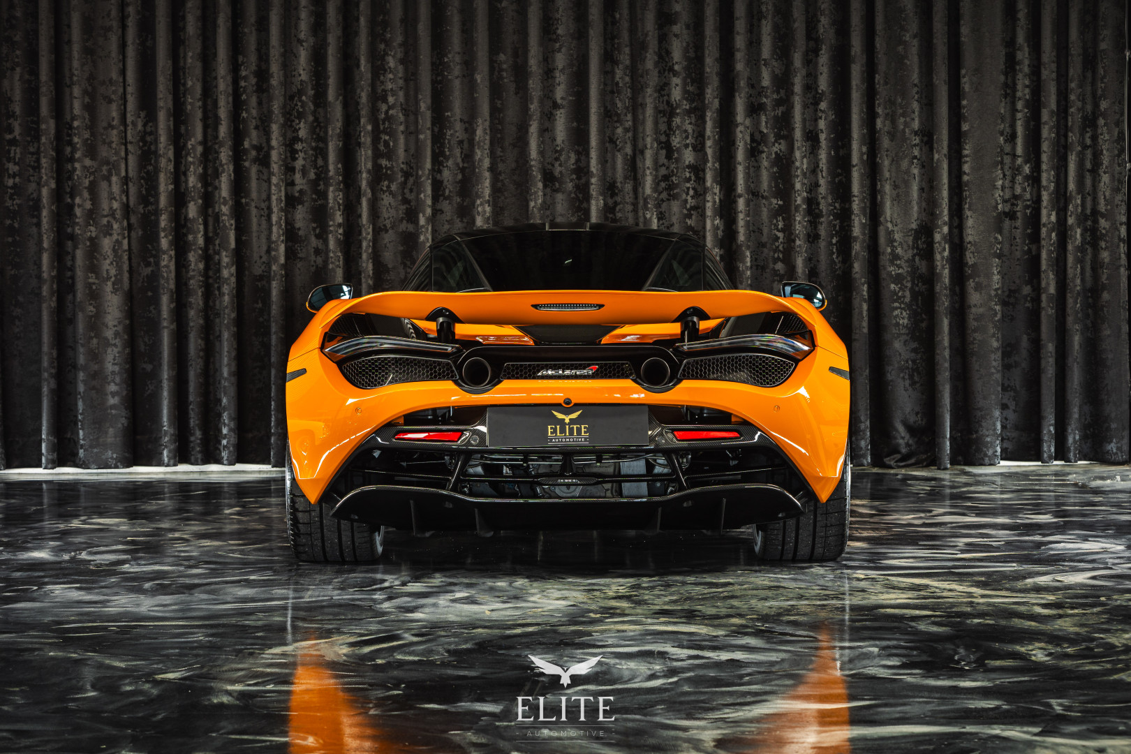 McLaren 720S Performance
