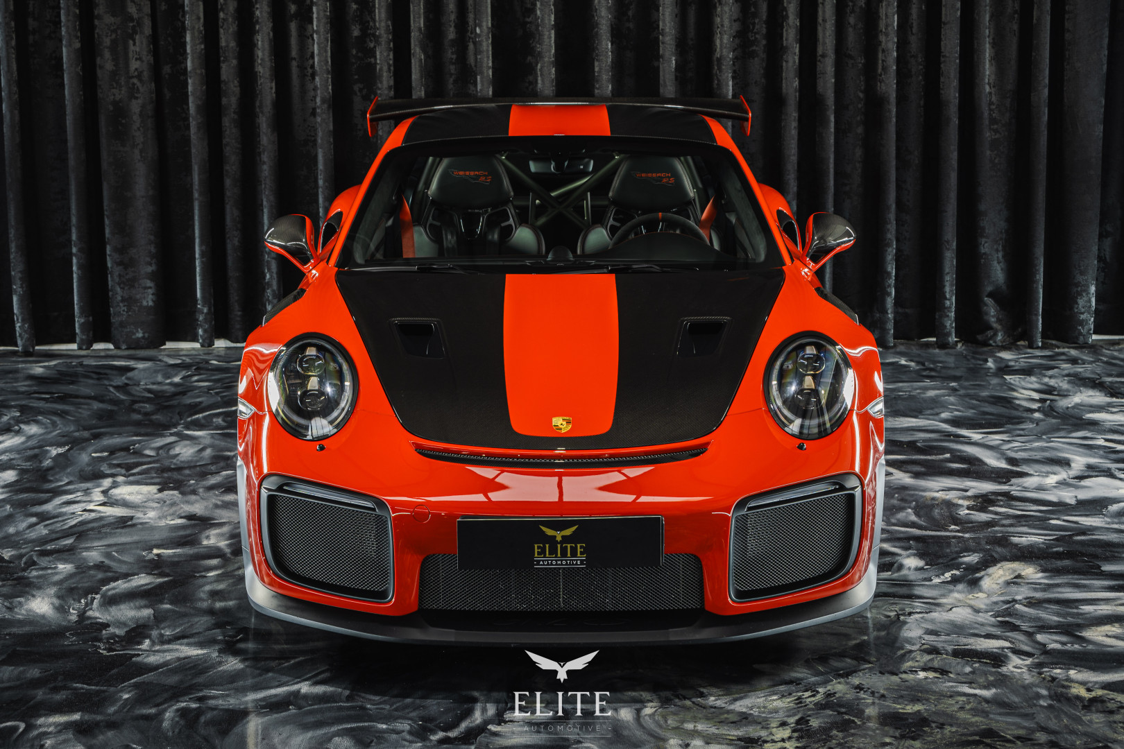 PORSCHE 911 GT2 RS Weissach Package