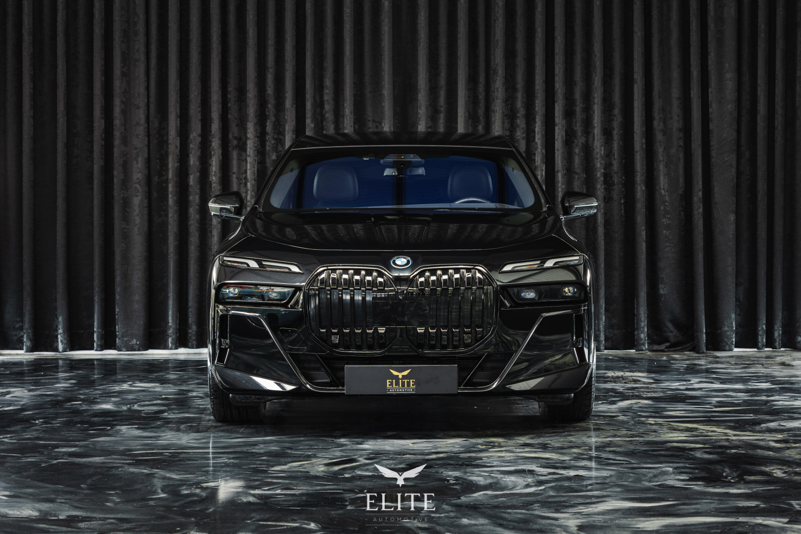 BMW i7 eDrive50 Pack Desportivo M Pro
