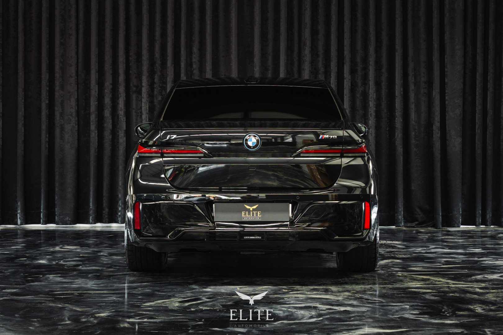 BMW i7 eDrive50 Pack Desportivo M Pro