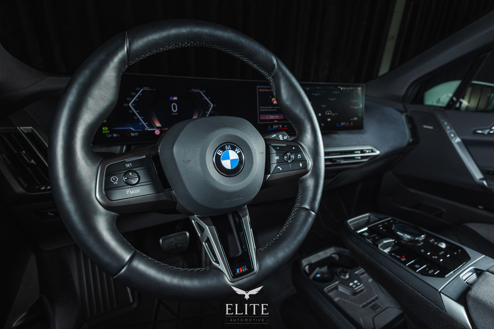 BMW iX xDrive 45 Pack Desportivo Pro