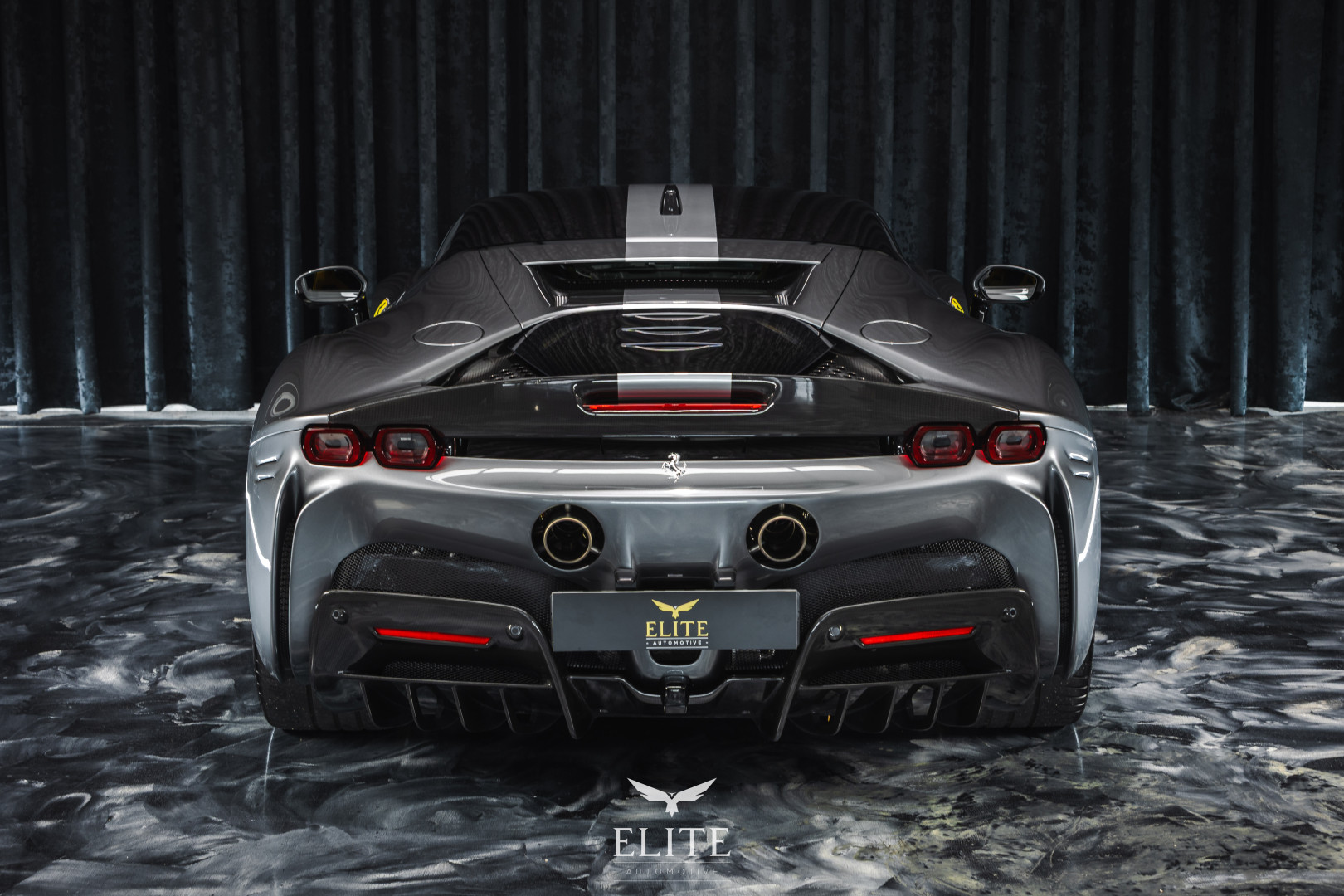 FERRARI SF90 Stradale Fiorano