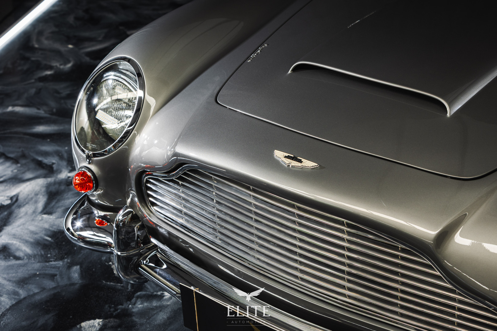 ASTON MARTIN DB5 SUPERLEGGERA