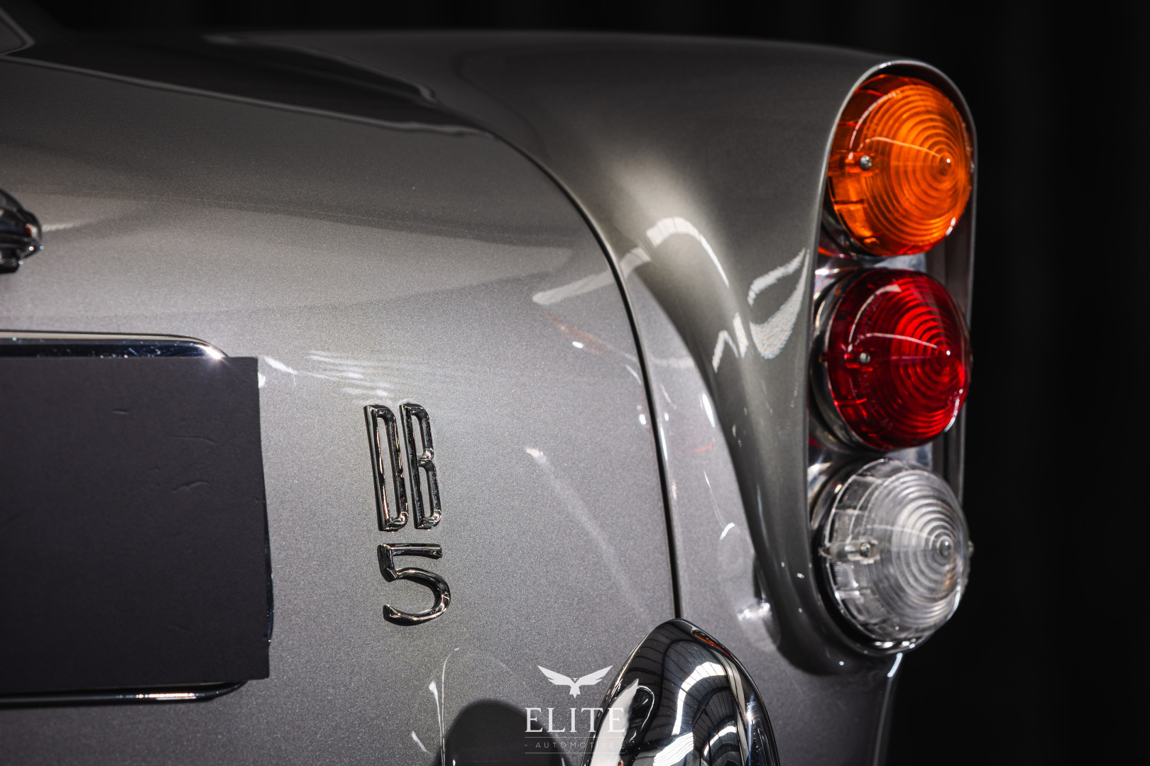 ASTON MARTIN DB5 SUPERLEGGERA