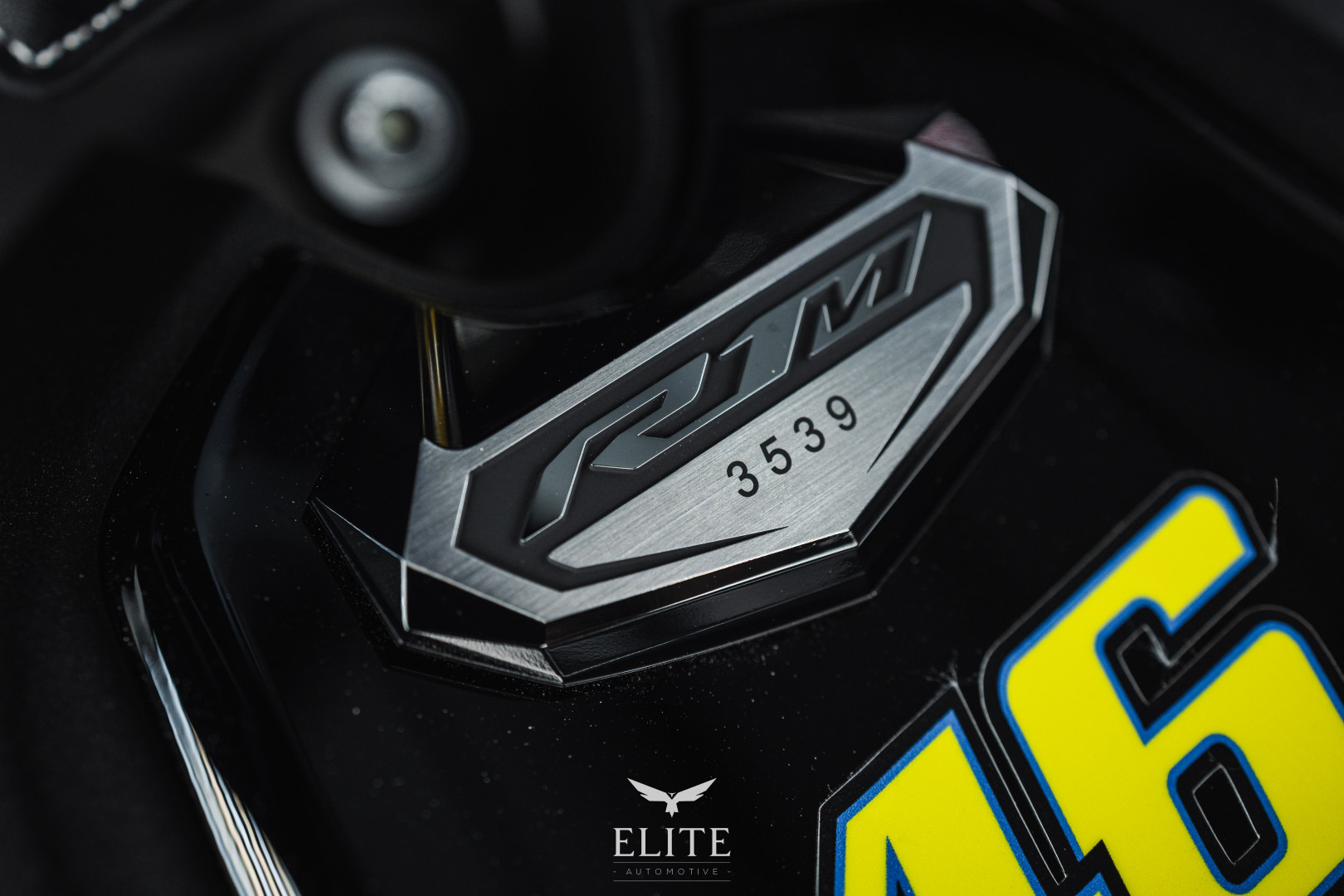 Yamaha R R1M