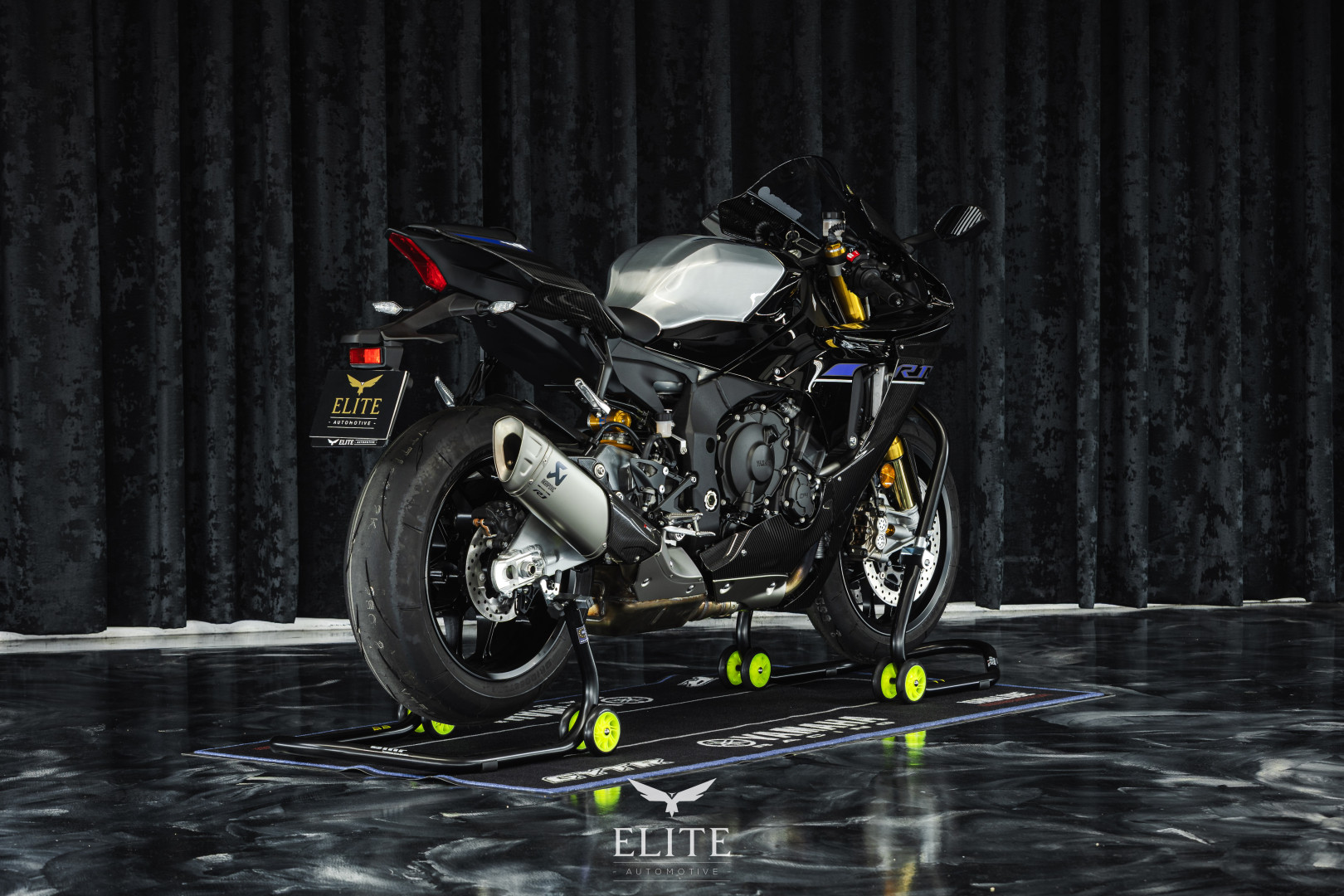 Yamaha R R1M