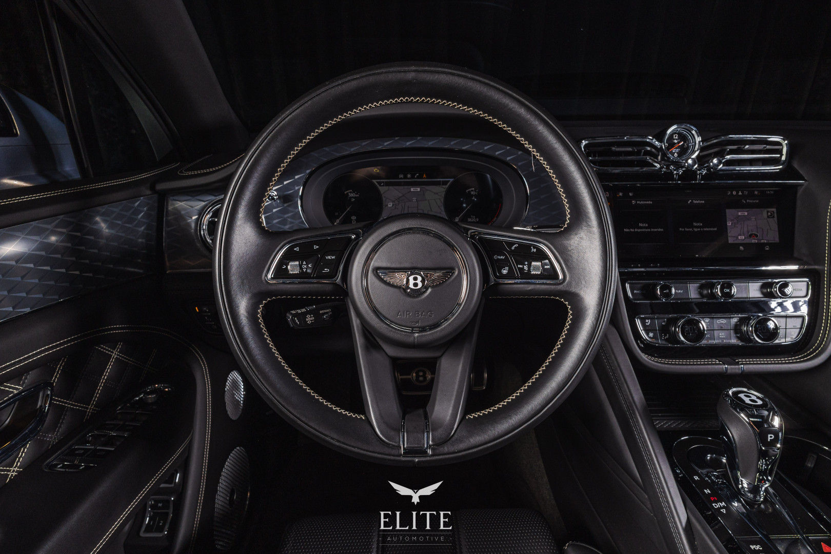 Bentley Bentayga V8 Atelier Edition