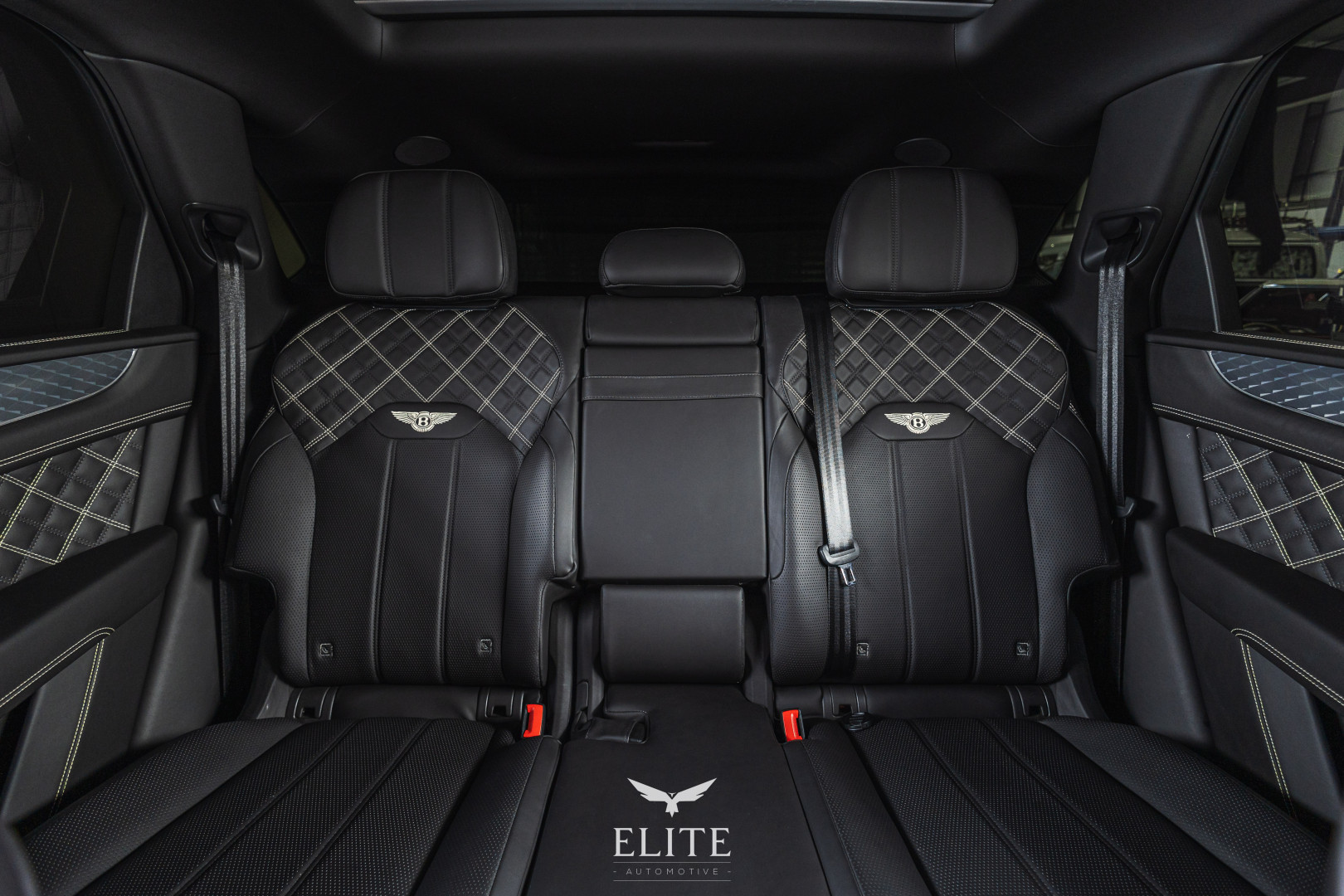 Bentley Bentayga V8 Atelier Edition