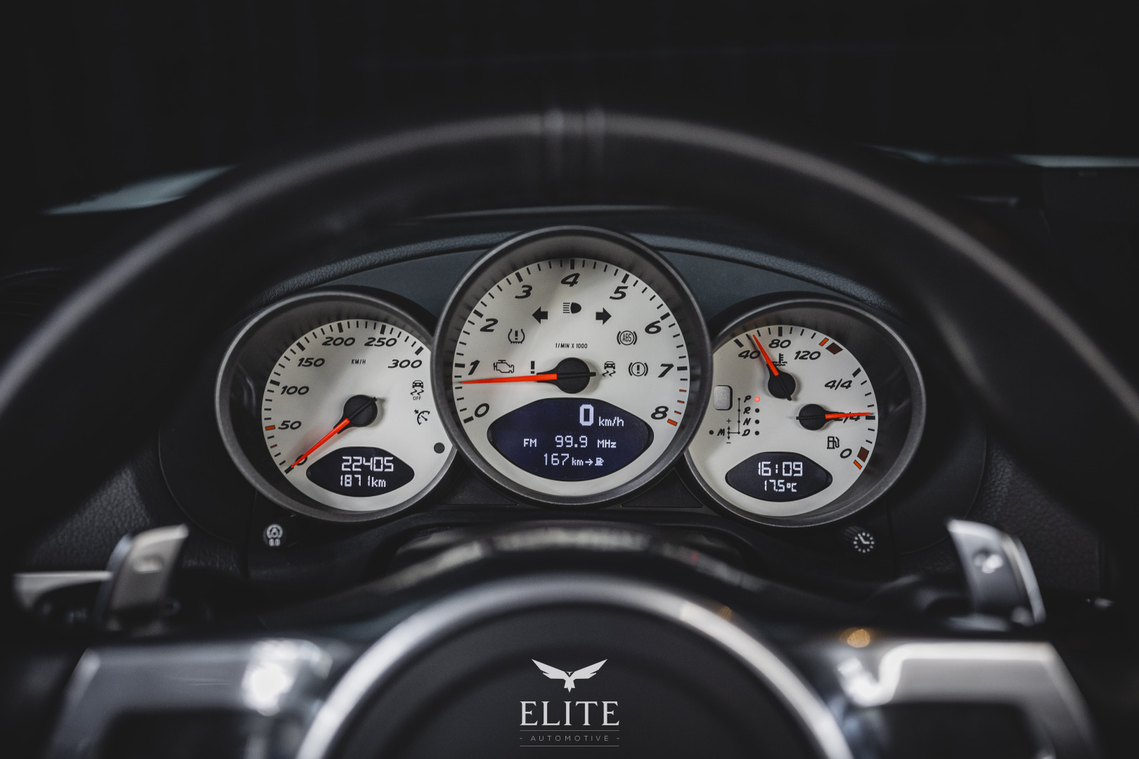 PORSCHE BOXSTER SPYDER 987