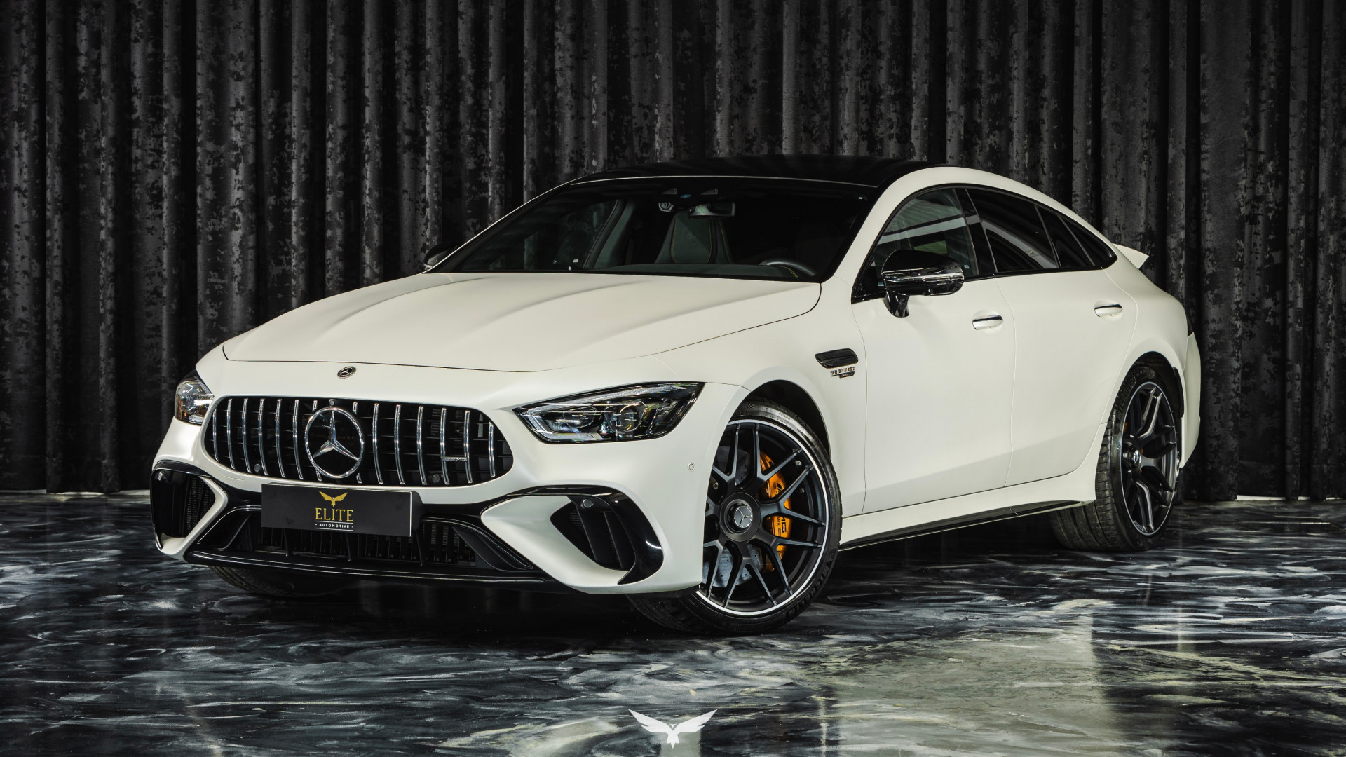 MERCEDES AMG GT 63 SE PERFORMANCE