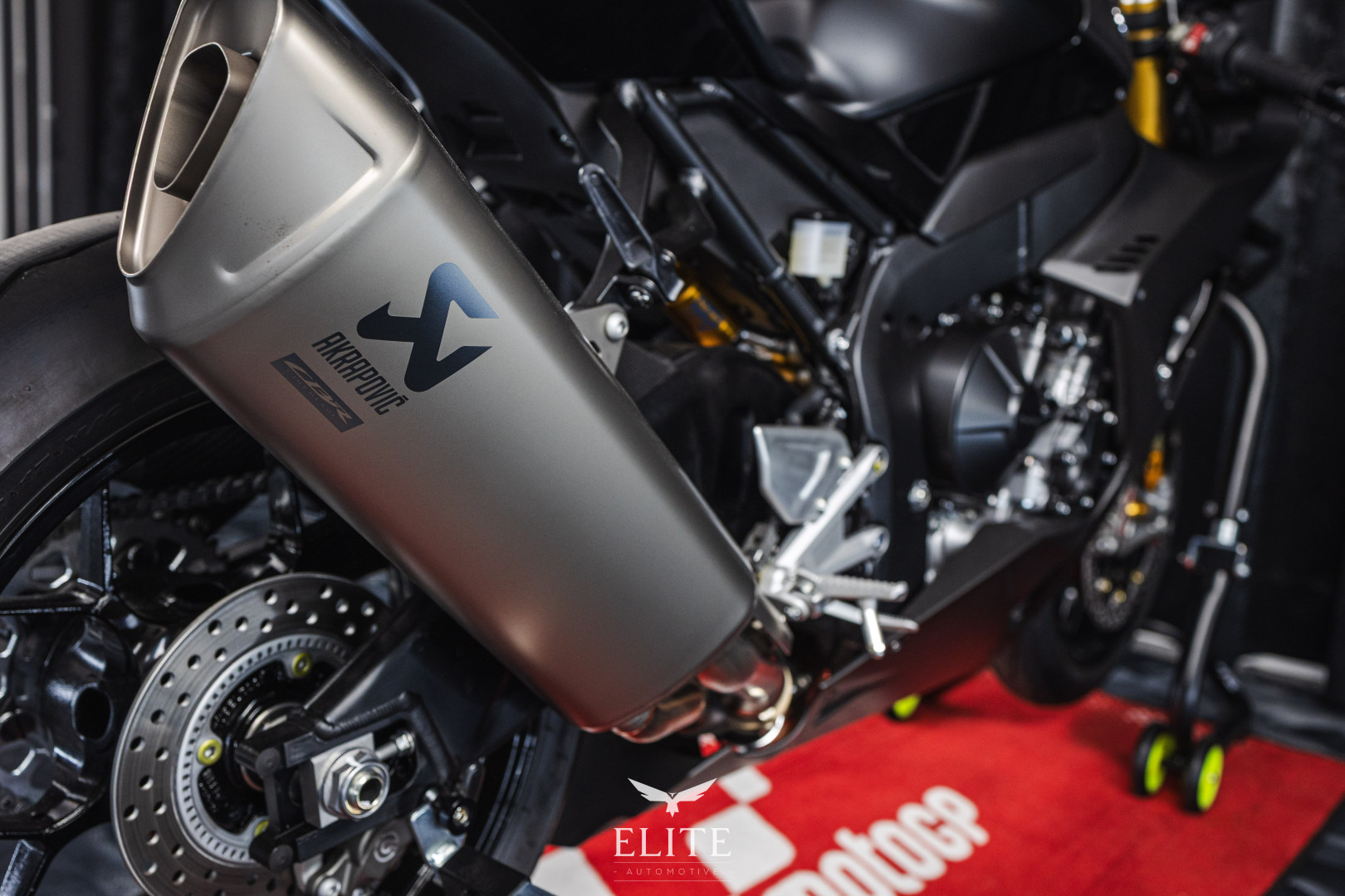 Honda CBR CBR RR R Sp Carbon Edition 71/300