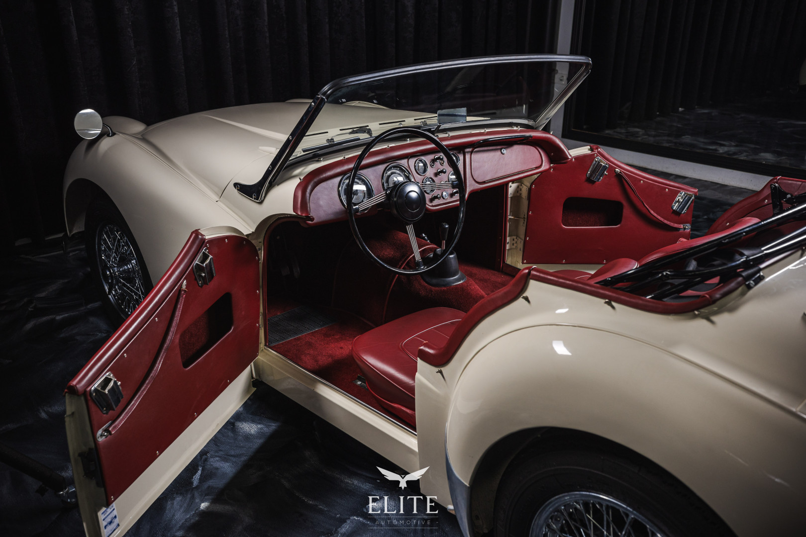 Triumph TR2 Long Door Small Mouth Roadster