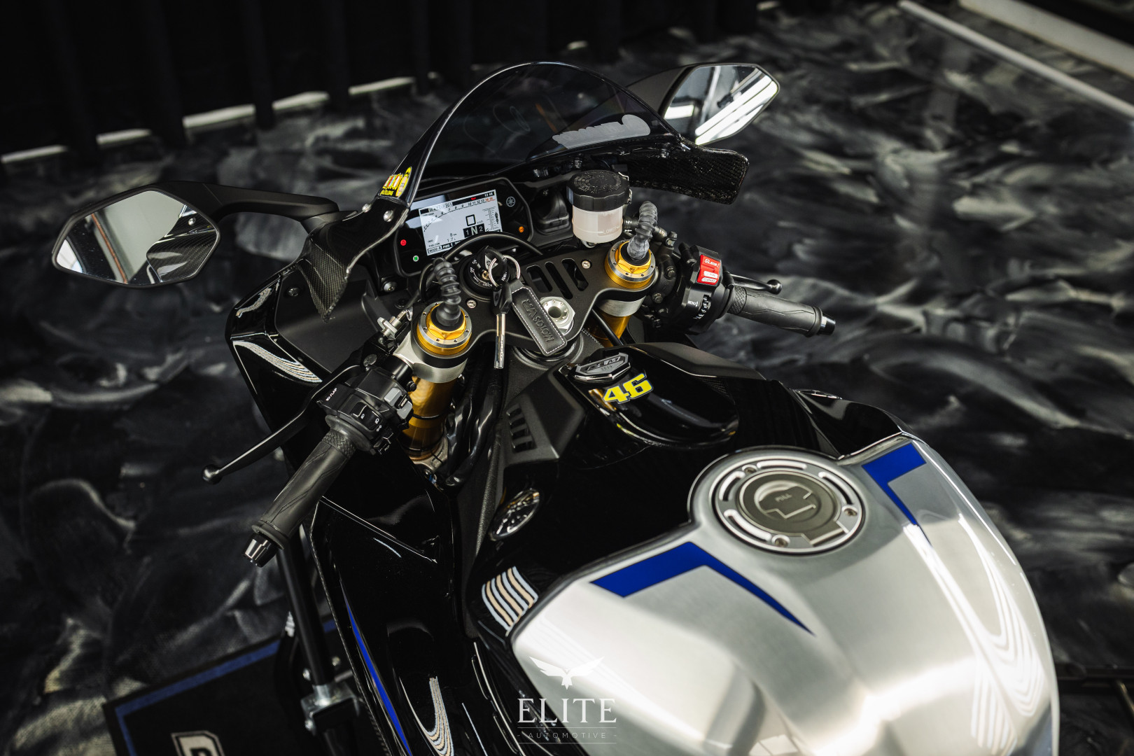 Yamaha R R1M