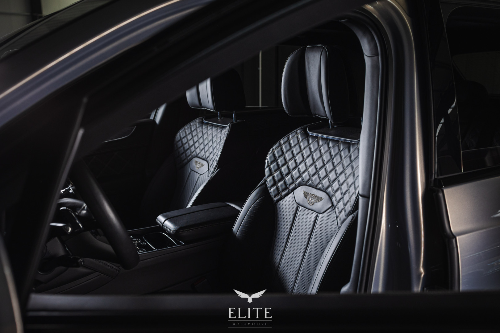 Bentley Bentayga V8 Atelier Edition