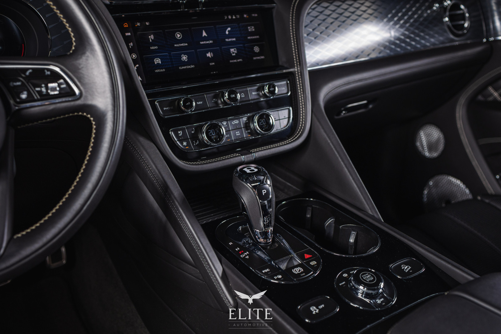 Bentley Bentayga V8 Atelier Edition