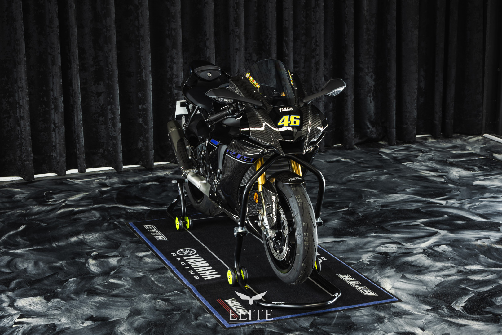 Yamaha R R1M