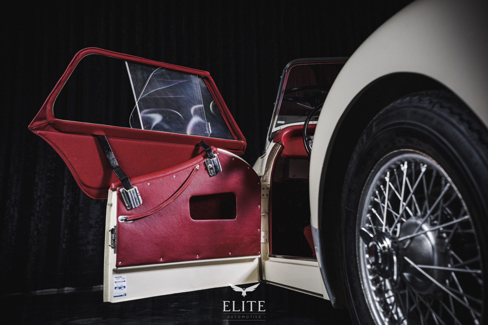 Triumph TR2 Long Door Small Mouth Roadster
